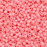 Perline Miyuki Delica 11/0 Duracoat opaque dyed guava pink DB-2115