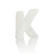 Pendenti di conchiglia prodotti speciali lettera K bianco (colore naturale)