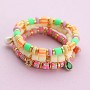 Set di ispirazione Ecco come creare una collezione di bracciali con perline di polimero
