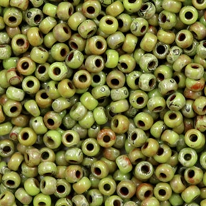 Rocailles Miyuki 8/0 Opaque picasso chartreuse green 8 - 4515