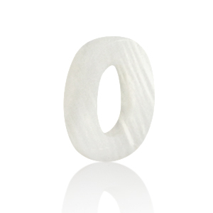 Pendenti di conchiglia prodotti speciali lettera O bianco (colore naturale)