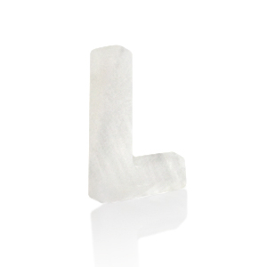 Pendenti di conchiglia prodotti speciali lettera L bianco (colore naturale)