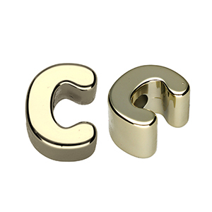 Perline alfabeto in acrilico con disegno lettera C oro