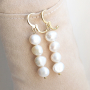 Idee per creare accessori per capelli e orecchini con perle d&rsquo;acqua dolce: 