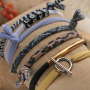 Ecco come realizzare i braccialetti pi&ugrave; belli con il nastro elastico cucito: