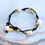 Puoi realizzare questi bracciali con la nuovissima collezione di perle d&rsquo;acqua dolce