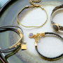 Lasciati ispirare da questa serie di simpatici articoli e crea una bella collezione di gioielli