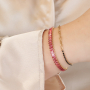 Bellissimi braccialetti pronti da indossare e collane da abbinare