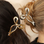 Ecco come abbinare le nostre pinze per capelli festose